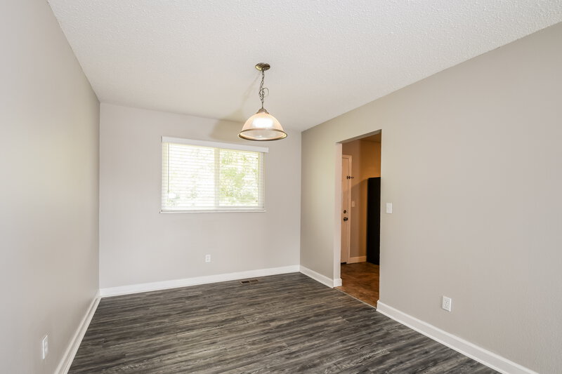 1,735/Mo, 3843 Duchess Dr Saint Charles, MO 63304 Dining Room View