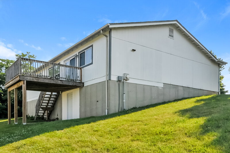 1,655/Mo, 11743 Branridge Rd Florissant, MO 63033 Rear View
