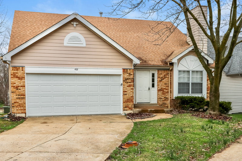 2,375/Mo, 402 Waterside Dr Grover, MO 63040 External View