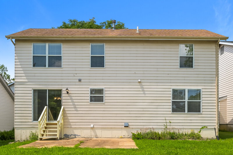 2,440/Mo, 402 Waterside Dr Grover, MO 63040 Rear View