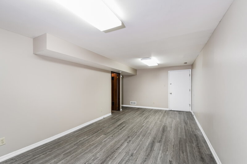 1,610/Mo, 1934 Catlin Dr Barnhart, MO 63012 Family Room View 2