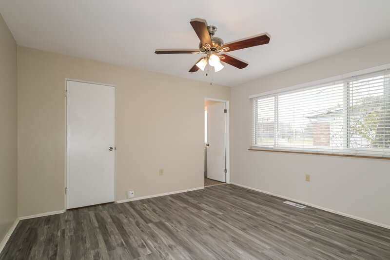 2,240/Mo, 3085 Parker Rd Florissant, MO 63033 Main Bedroom View