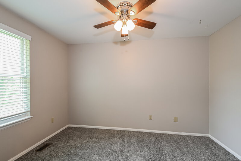 2,205/Mo, 17 Hollow Tree Ct Saint Peters, MO 63376 Bedroom View