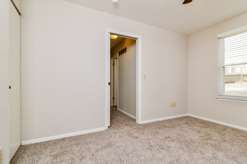 2,035/Mo, 17 Hollow Tree Ct Saint Peters, MO 63376 Misc View 14