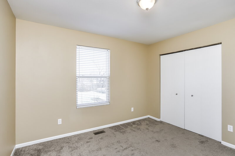 2,145/Mo, 755 Rockshire Dr Herculaneum, MO 63048 Bedroom View 4