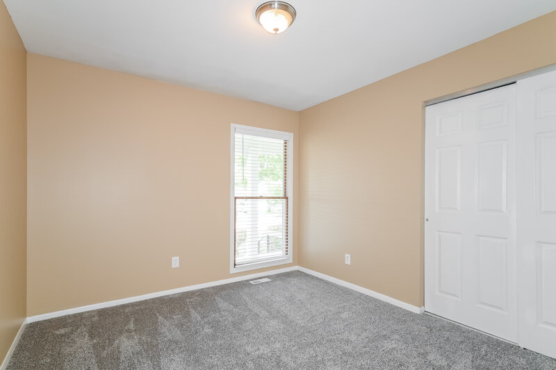 2,680/Mo, 174 Birchleaf Dr Saint Peters, MO 63376 Bedroom View 3