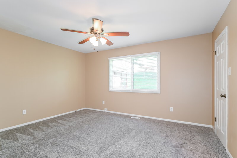 2,680/Mo, 174 Birchleaf Dr Saint Peters, MO 63376 Bedroom View 4