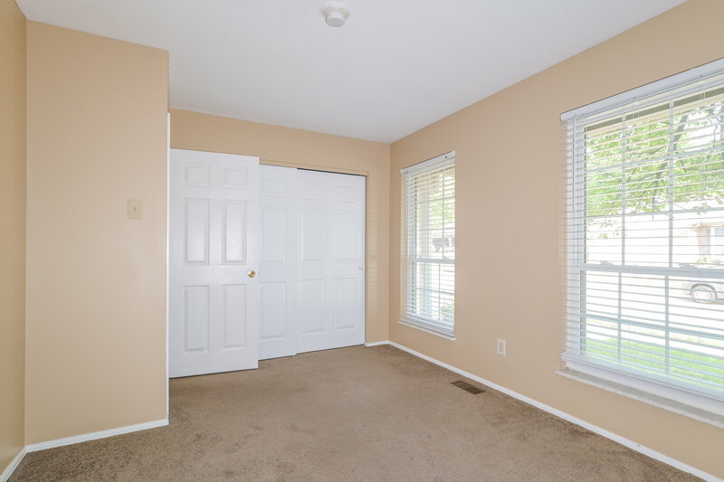 2,920/Mo, 3825 Arbre Ln Florissant, MO 63034 Bedroom View