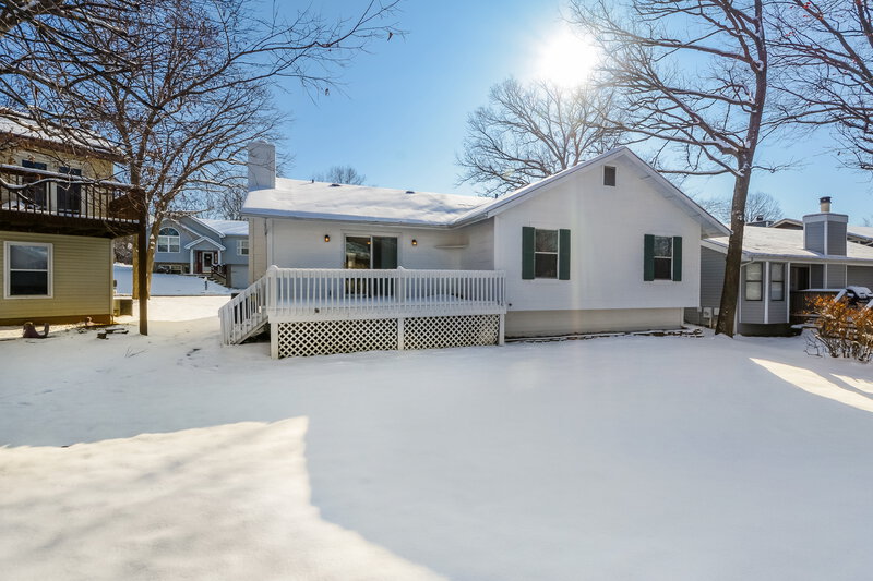 2,130/Mo, 2232 Central Parkway Dr Florissant, MO 63031 Rear View 2