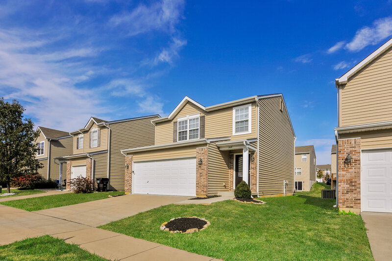 1,860/Mo, 209 Cimarron Ridge Crossing Wentzville, MO 63385 Front View 2