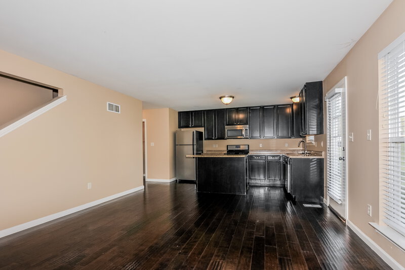 1,860/Mo, 209 Cimarron Ridge Crossing Wentzville, MO 63385 Living Room View 2