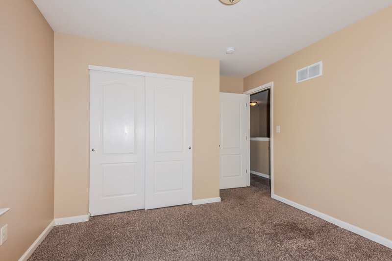 1,860/Mo, 209 Cimarron Ridge Crossing Wentzville, MO 63385 Bedroom View 5