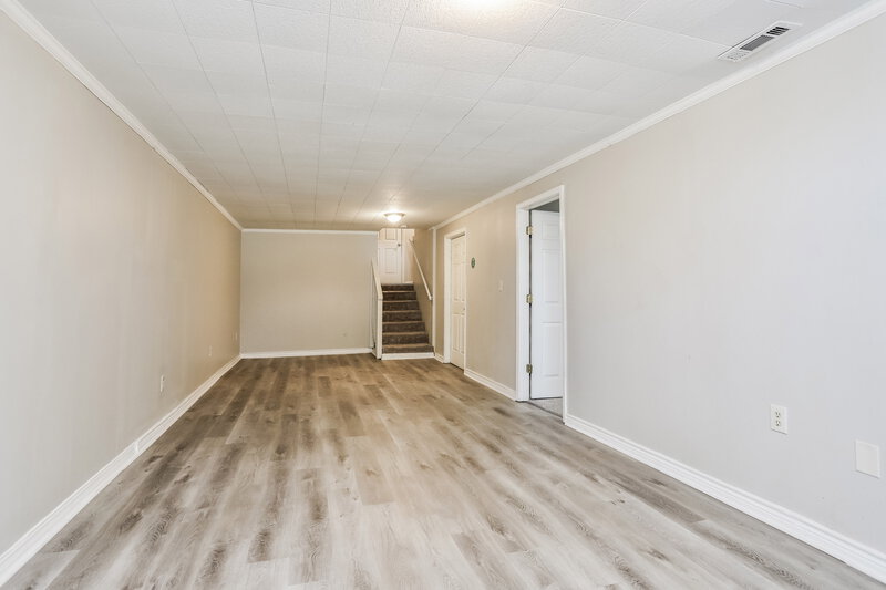 2,290/Mo, 1 Oakview Dr Saint Peters, MO 63376 Basement View