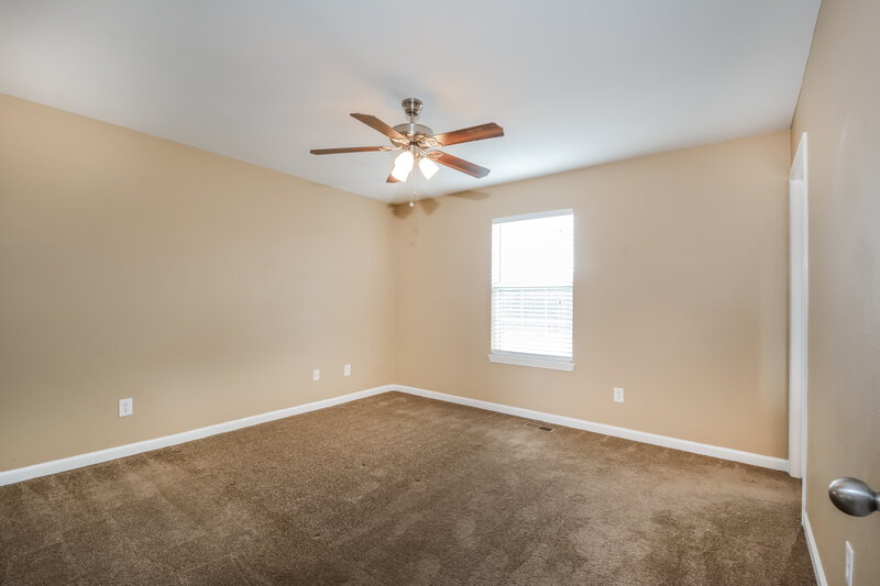 2,500/Mo, 1721 Waters Edge Way Pevely, MO 63070 Main Bedroom View