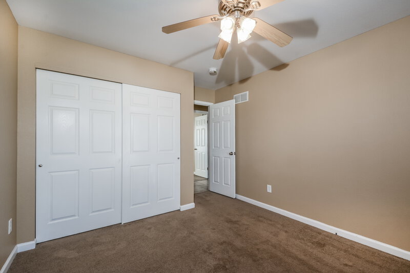 2,500/Mo, 1721 Waters Edge Way Pevely, MO 63070 Bedroom View 4