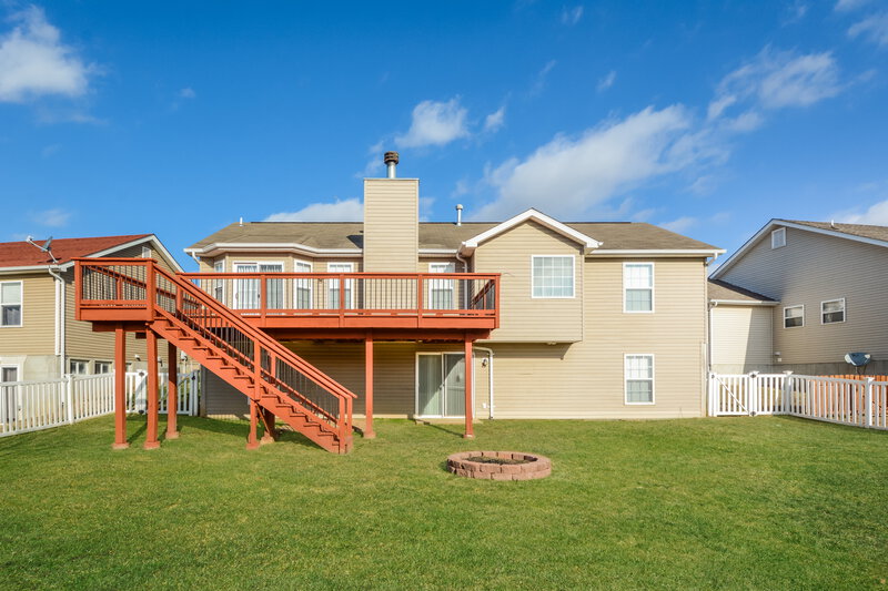 2,500/Mo, 1721 Waters Edge Way Pevely, MO 63070 Rear View 3