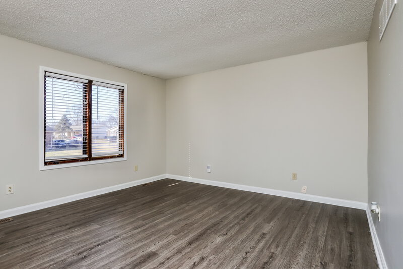 1,887/Mo, 1253 Advance Dr Florissant, MO 63031 Misc View 4