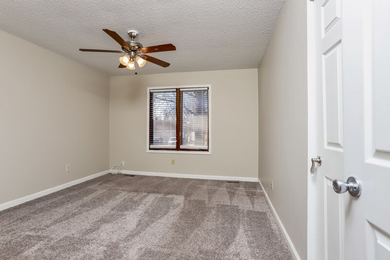 1,887/Mo, 1253 Advance Dr Florissant, MO 63031 Misc View 12