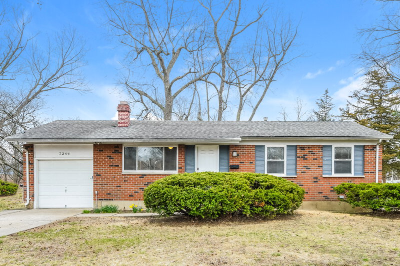 2,060/Mo, 7244 Tannoia Dr Hazelwood, MO 63042 External View