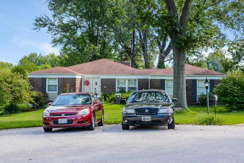 1,930/Mo, 2323 Fair Acres Rd St. Louis, MO 63136 External View