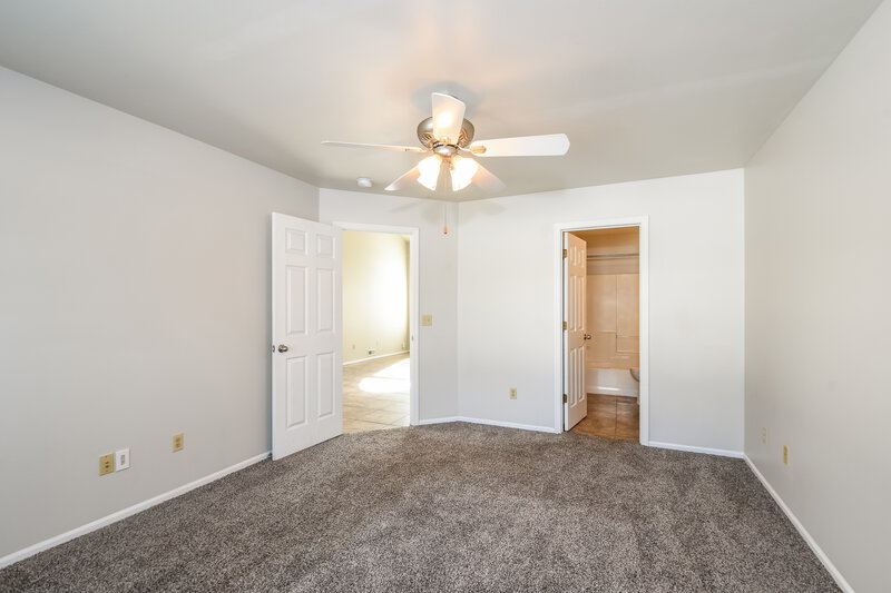 1,750/Mo, 753 Liberty Village Dr Florissant, MO 63031 Misc View 8