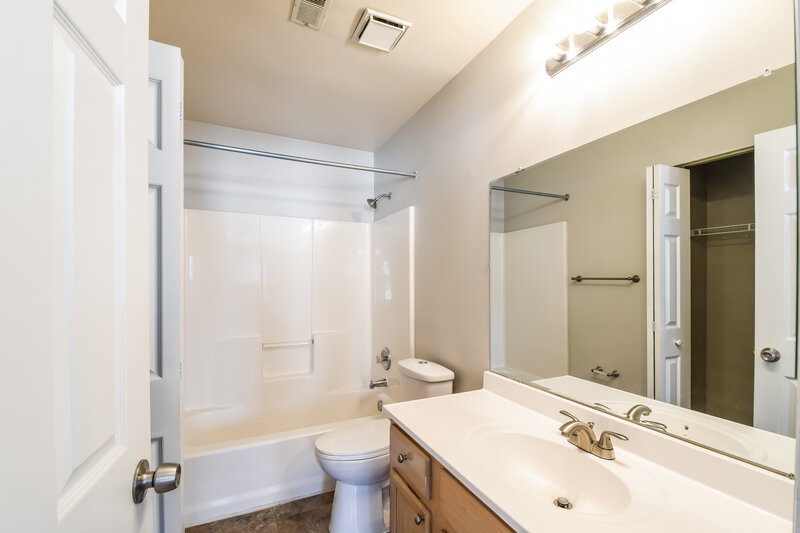 1,750/Mo, 753 Liberty Village Dr Florissant, MO 63031 Misc View 9