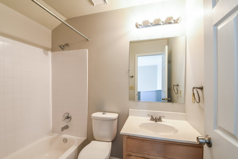 1,750/Mo, 753 Liberty Village Dr Florissant, MO 63031 Misc View 12