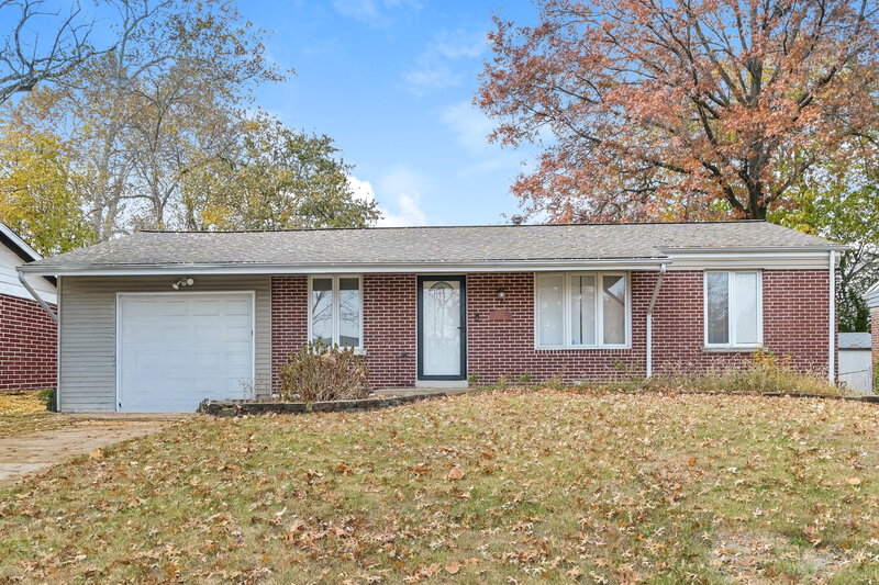 1,455/Mo, 10627 Alliance Dr St. Louis, MO 63136 External View