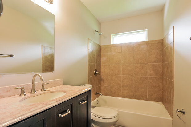 Main Bathroom View