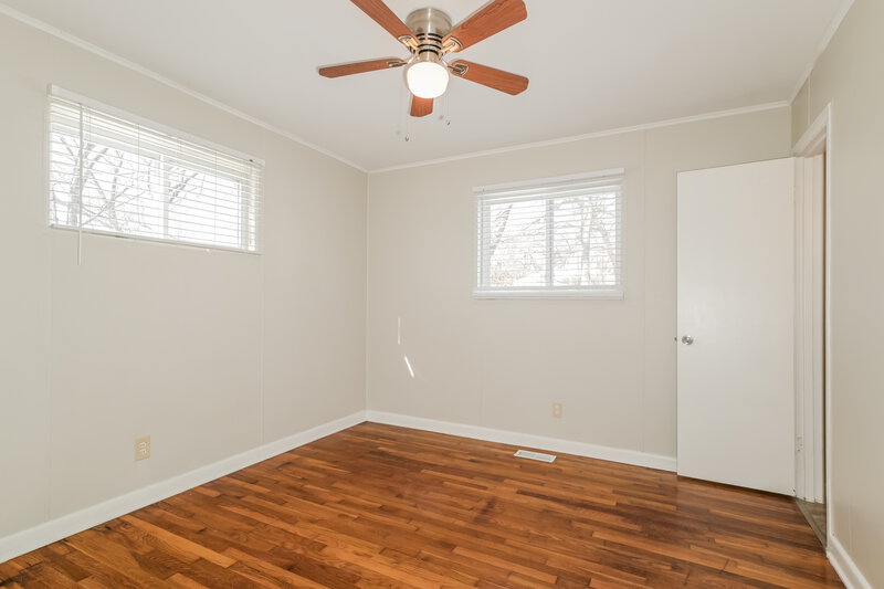 1,790/Mo, 1135 Penhurst Dr Florissant, MO 63033 Main Bedroom View