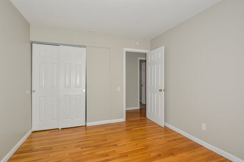 1,530/Mo, 11162 Prentice Dr St. Louis, MO 63136 Bedroom View 2