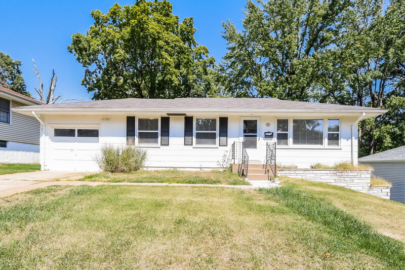 1,315/Mo, 1413 Corinth Dr St. Louis, MO 63137 Misc View