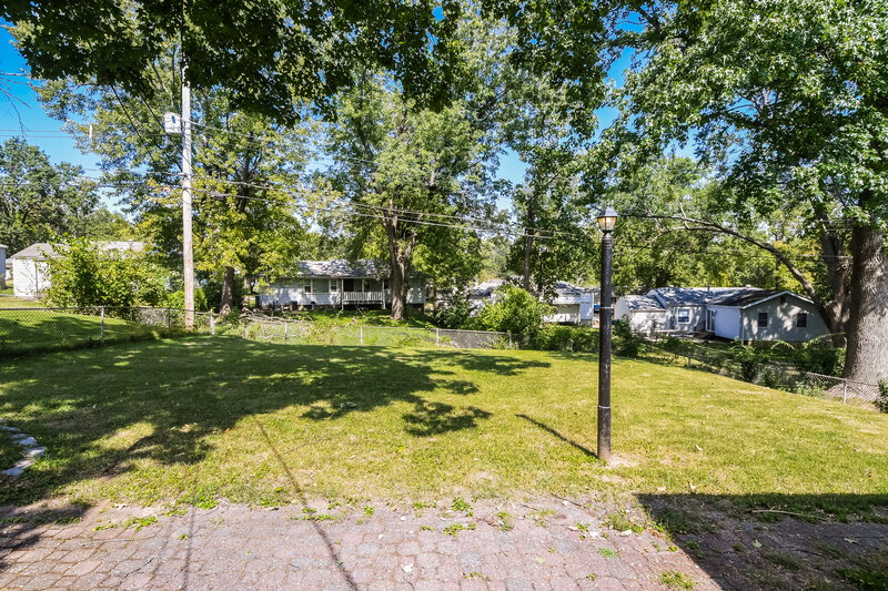 1,315/Mo, 1413 Corinth Dr St. Louis, MO 63137 Misc View 13