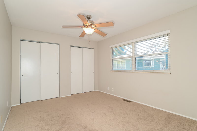 1,745/Mo, 3730 Helmkampf Dr Florissant, MO 63033 Main Bedroom View