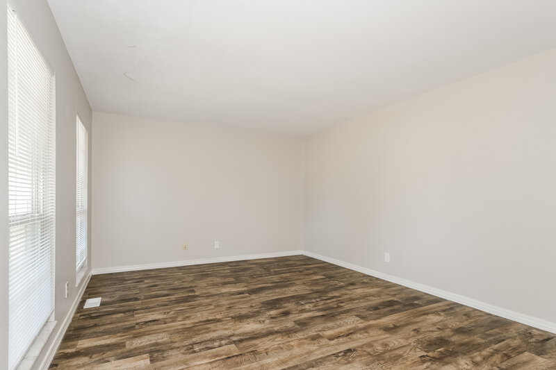 1,610/Mo, 1010 Dewayne Dr Florissant, MO 63031 Living Room View