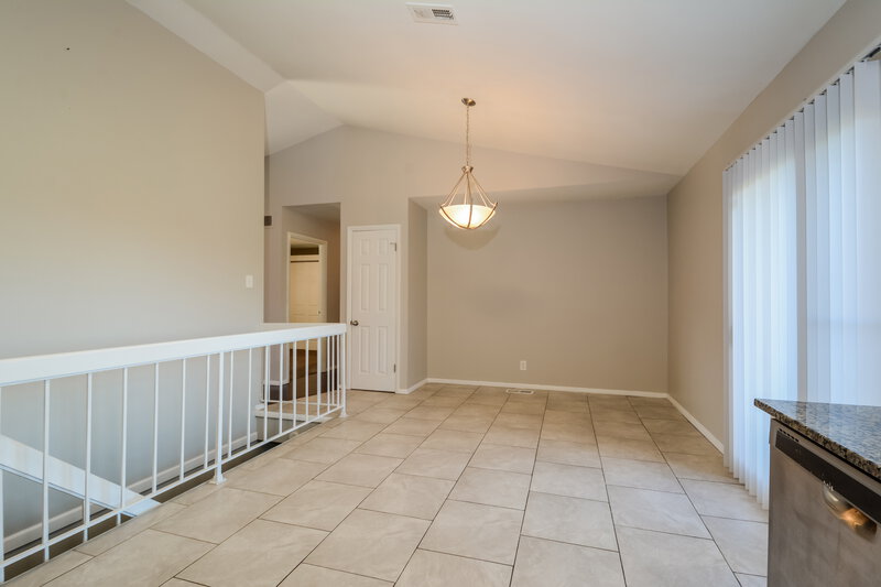 2,045/Mo, 5305 Springtrail Dr Florissant, MO 63033 Misc View 2