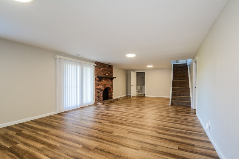 2,045/Mo, 5305 Springtrail Dr Florissant, MO 63033 Misc View 5