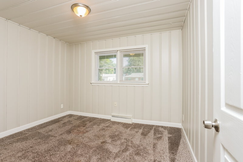 1,695/Mo, 1545 Washington St Florissant, MO 63033 Bedroom View 3