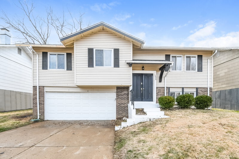 1,565/Mo, 1226 Borden Drive Florissant, MO 63031 External View