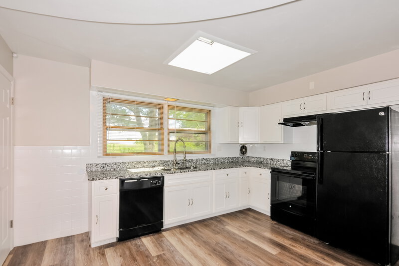 1,700/Mo, 1255 Del Rey Dr Florissant, MO 63031 Misc View 5