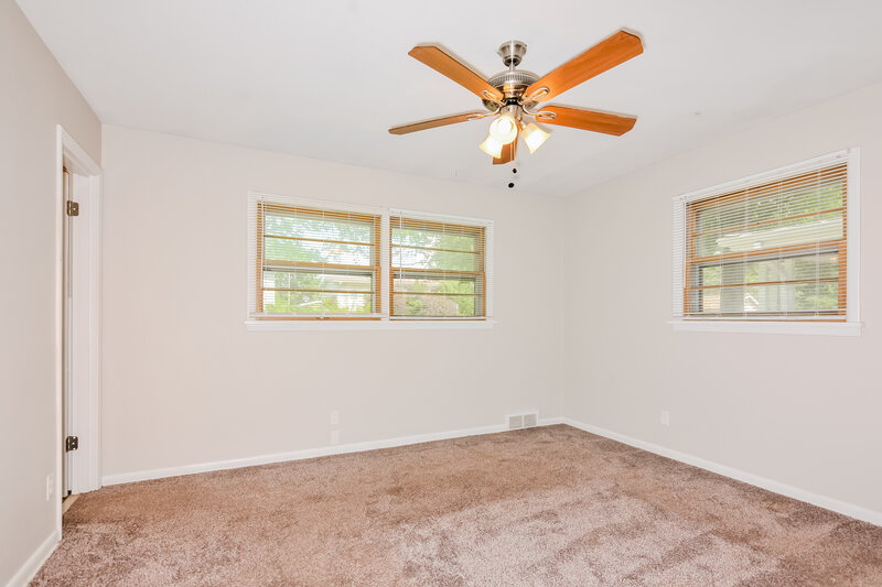 1,700/Mo, 1255 Del Rey Dr Florissant, MO 63031 Misc View 6
