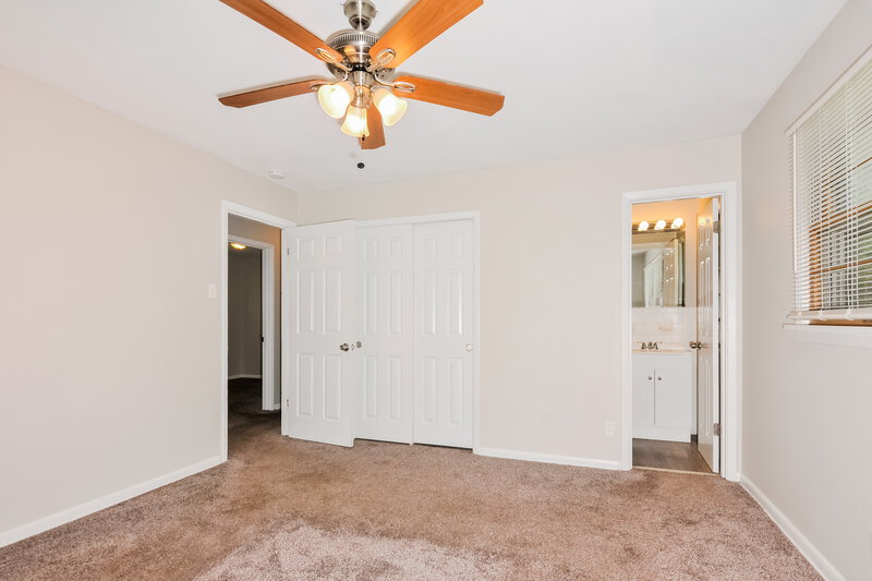 1,700/Mo, 1255 Del Rey Dr Florissant, MO 63031 Misc View 7