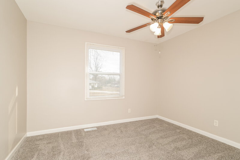 1,710/Mo, 2014 Mantilla Dr Florissant, MO 63031 Bedroom View