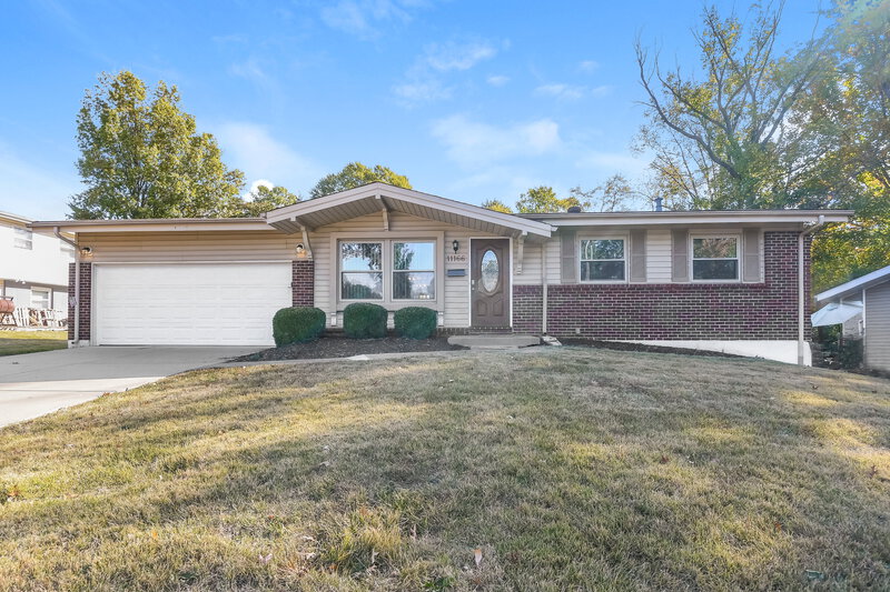 1,825/Mo, 11166 Prentice Dr St. Louis, MO 63136 External View