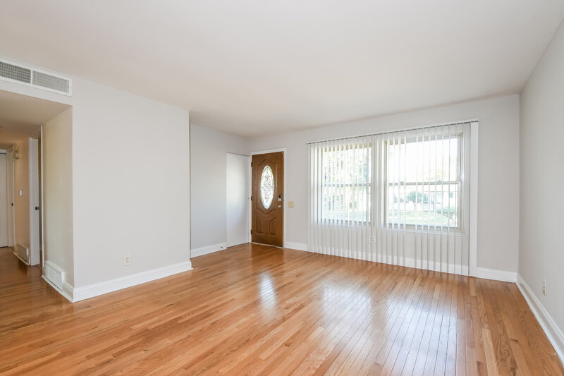 1,825/Mo, 11166 Prentice Dr St. Louis, MO 63136 Misc View