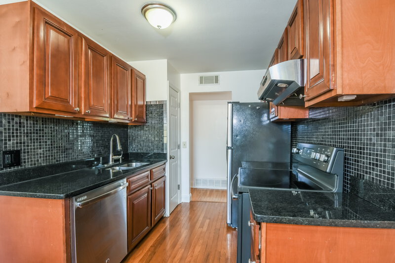 1,825/Mo, 11166 Prentice Dr St. Louis, MO 63136 Misc View 4