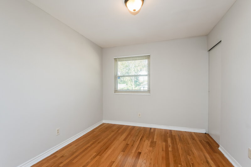 1,825/Mo, 11166 Prentice Dr St. Louis, MO 63136 Misc View 9