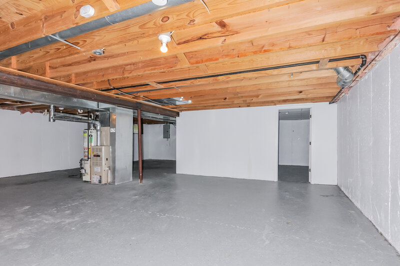 1,685/Mo, 2710 Sherwood Dr Florissant, MO 63031 Basement View