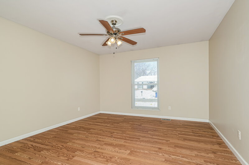 1,905/Mo, 2966 Clanfield Dr Florissant, MO 63031 Bedroom View