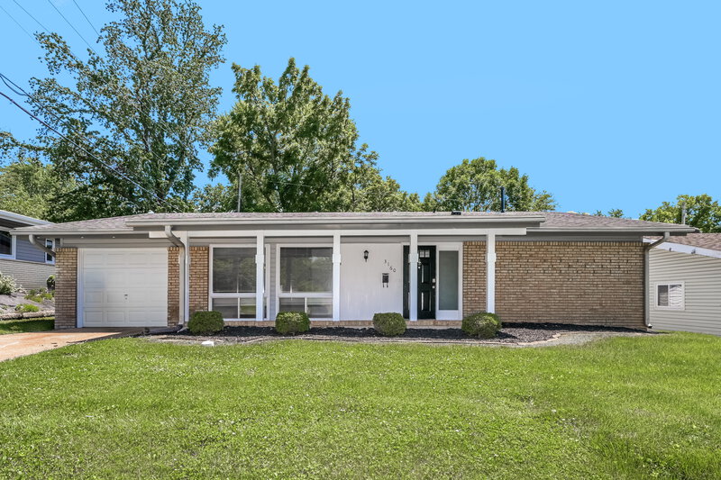 2,060/Mo, 3160 Hargrove Ln Florissant, MO 63033 External View